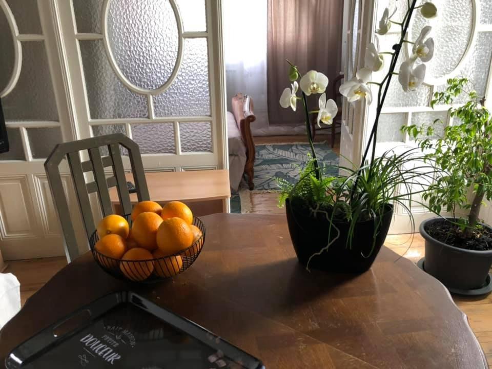 Les Terrasses d'Angoulême Acomodação com café da manhã Exterior foto